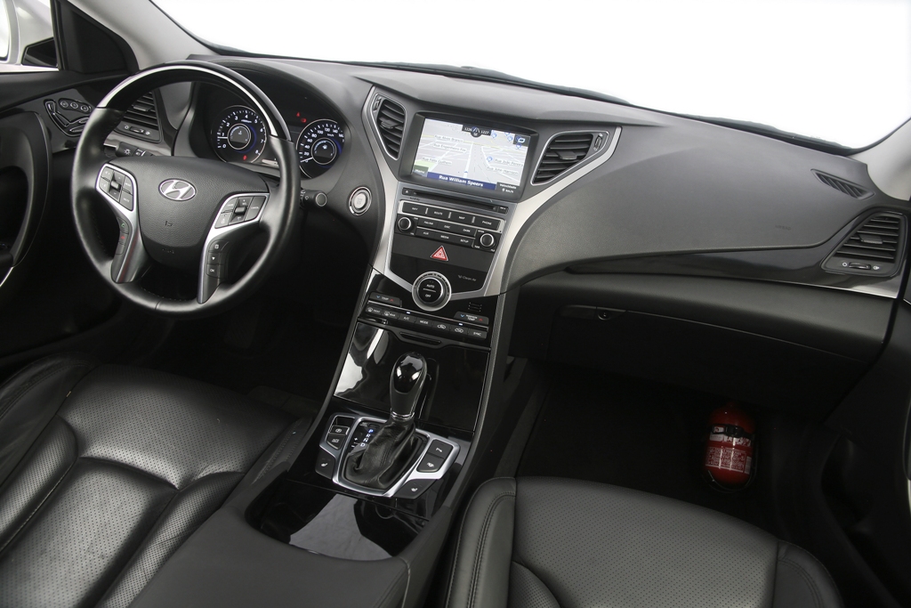 2017 - HYUNDAI AZERA, foto 3