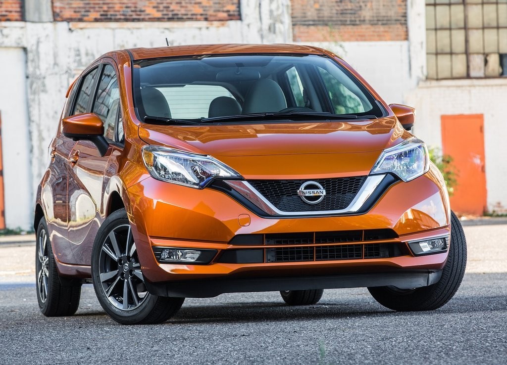 2017 - NISSAN VERSA NOTE, foto 1