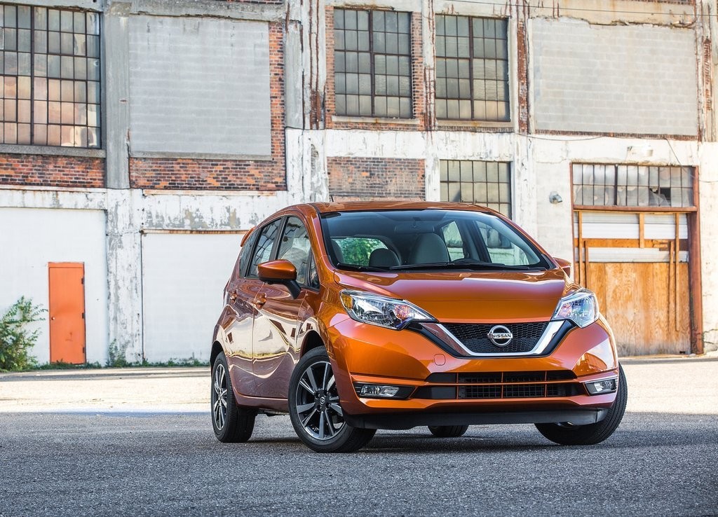2017 - NISSAN VERSA NOTE, foto 2