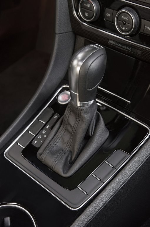 2016 - VOLKSWAGEN PASSAT GT CONCEPT, foto 10