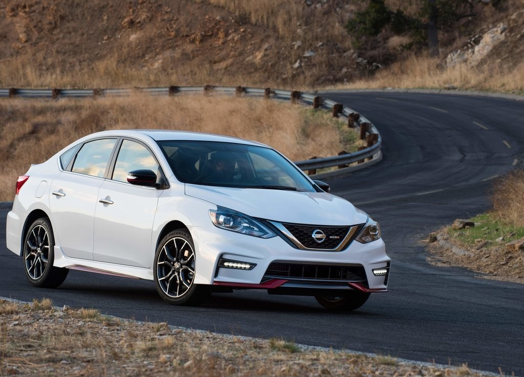 2017 - NISSAN SENTRA NISMO, foto 1