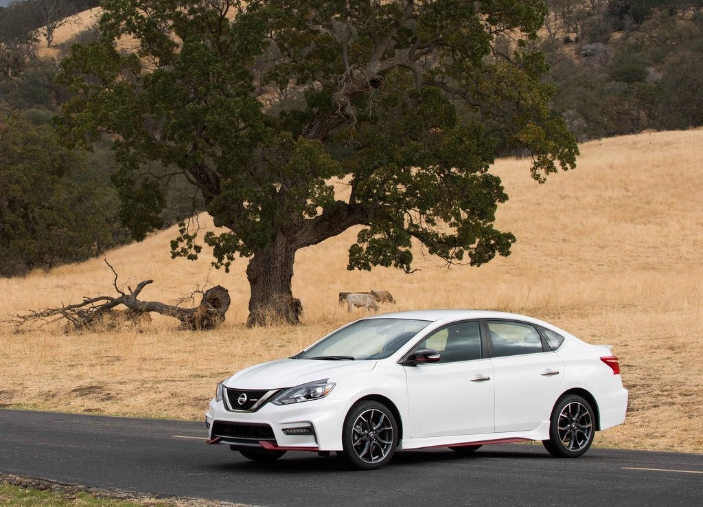 2017 - NISSAN SENTRA NISMO, foto 3