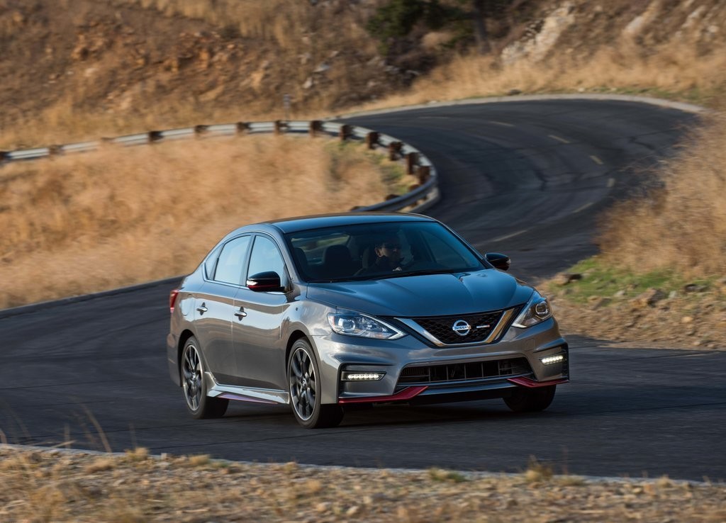 2017 - NISSAN SENTRA NISMO, foto 6