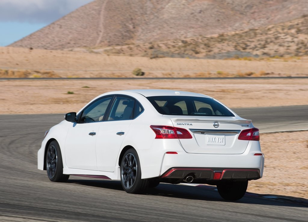 2017 - NISSAN SENTRA NISMO, foto 23