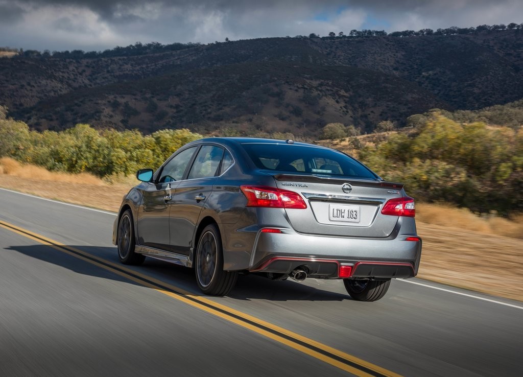 2017 - NISSAN SENTRA NISMO, foto 24