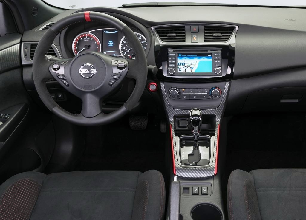 2017 - NISSAN SENTRA NISMO, foto 33
