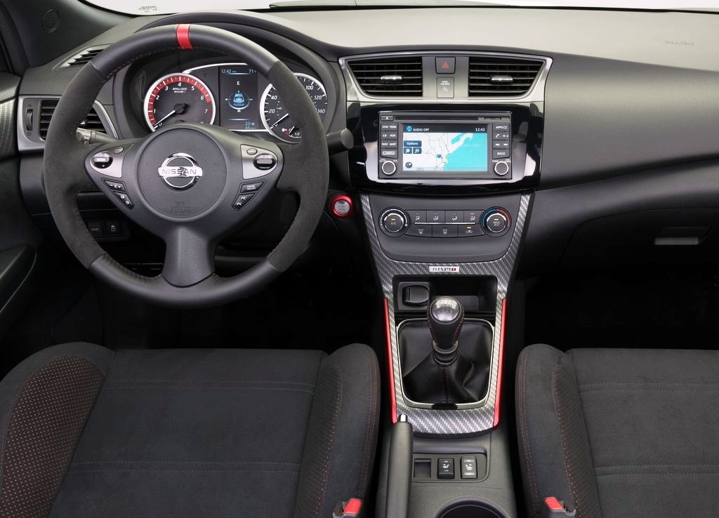 2017 - NISSAN SENTRA NISMO, foto 34