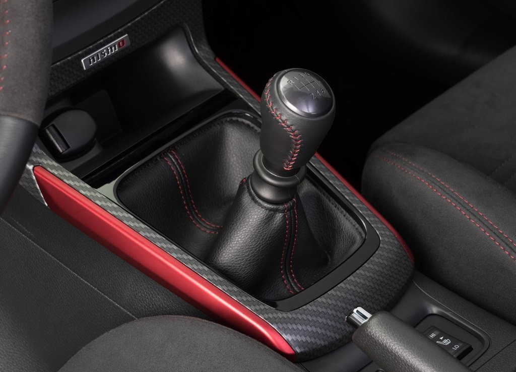 2017 - NISSAN SENTRA NISMO, foto 40