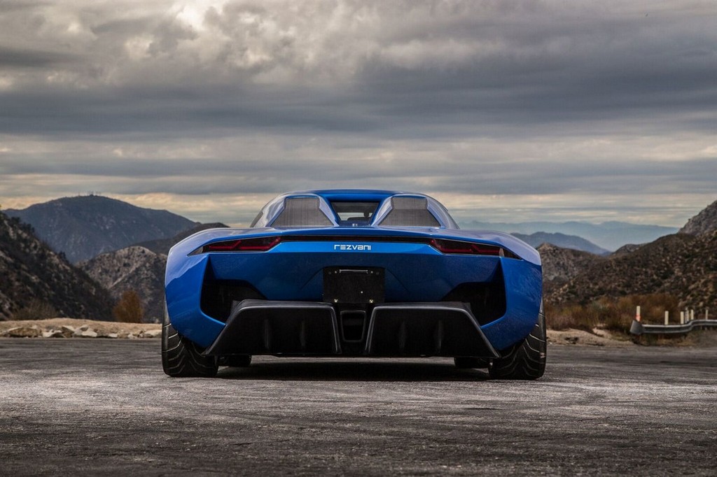 2017 - REZVANI BEAST ALPHA, foto 19