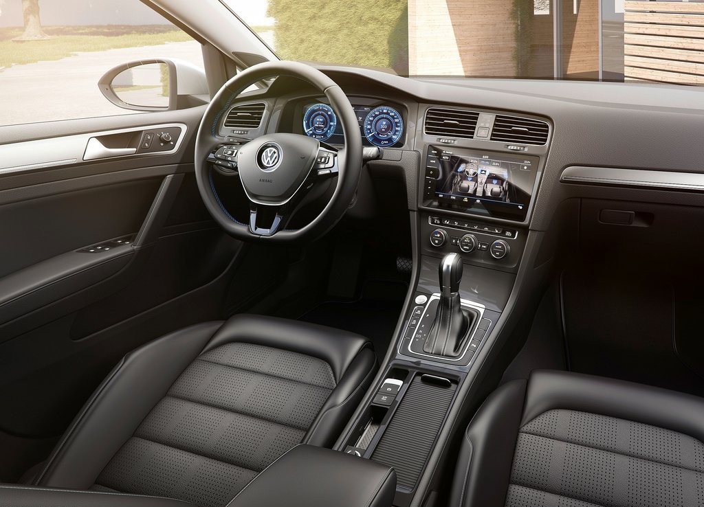 2017 - VOLKSWAGEN e-GOLF, foto 32