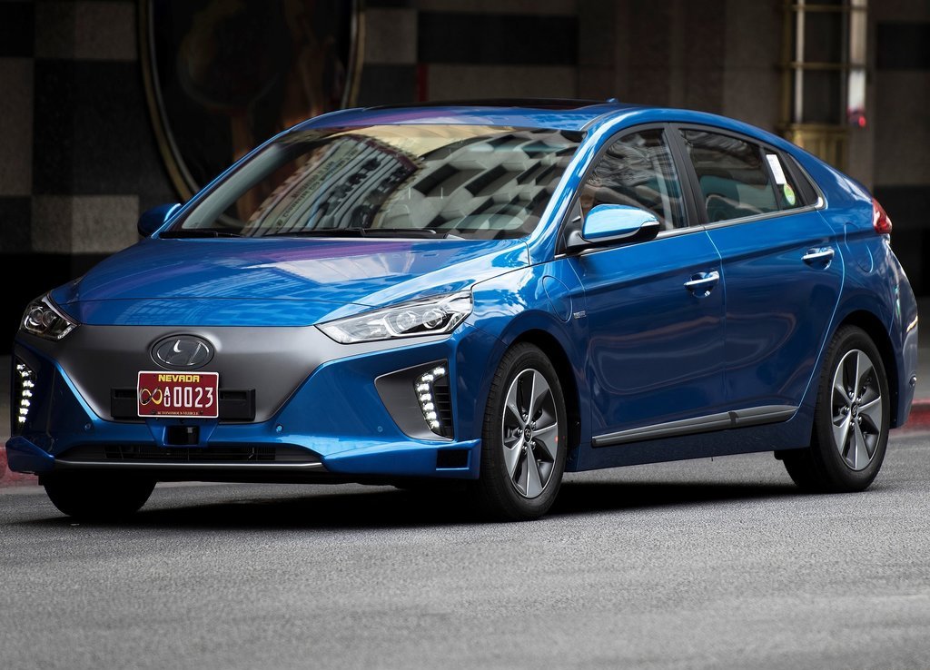 2017 - HYUNDAI IONIQ AUTONOMOUS CONCEPT, foto 3