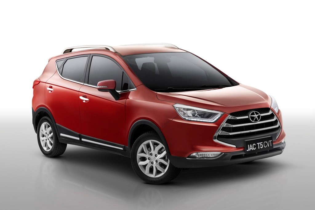 2017 - JAC T5 CVT, foto 2