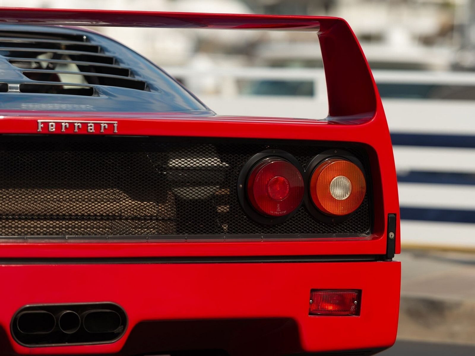 FERRARI F40, foto 27