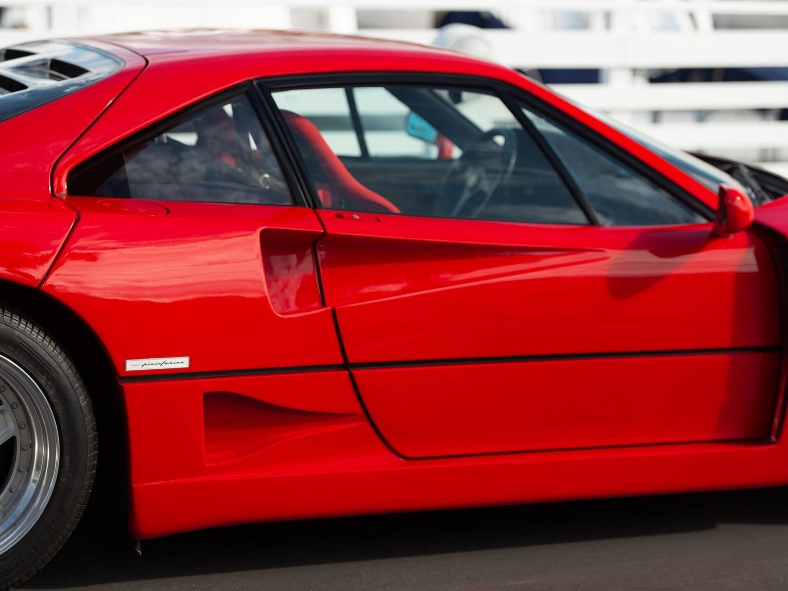 FERRARI F40, foto 28