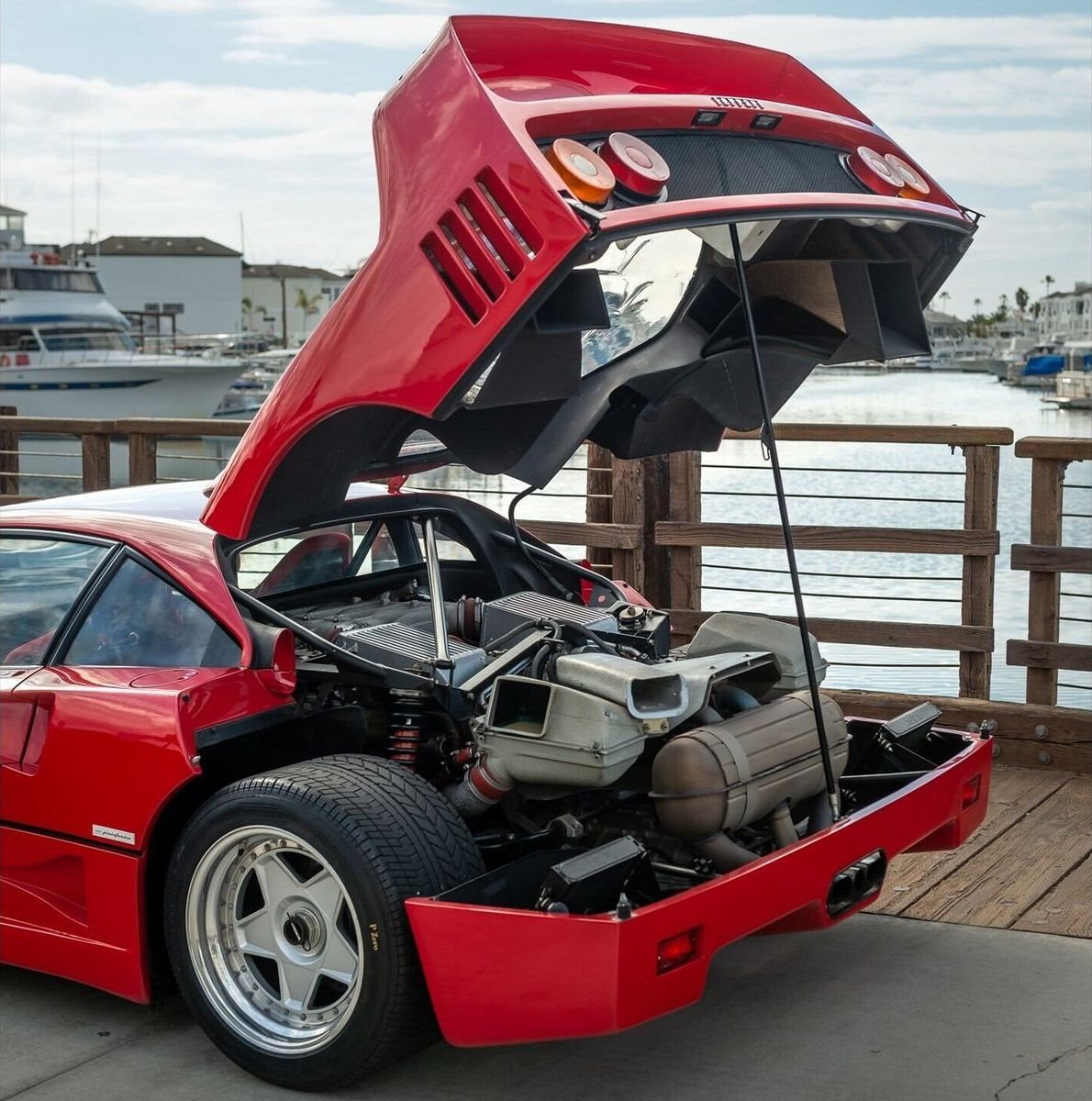 FERRARI F40, foto 45