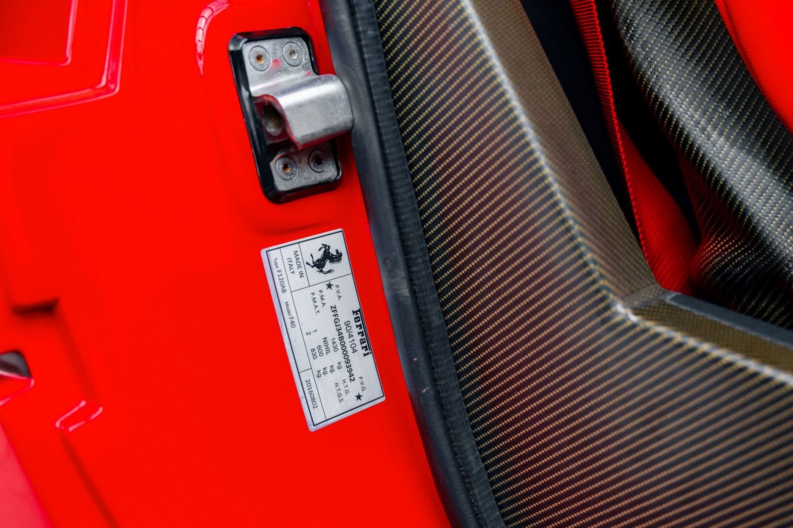 FERRARI F40, foto 80