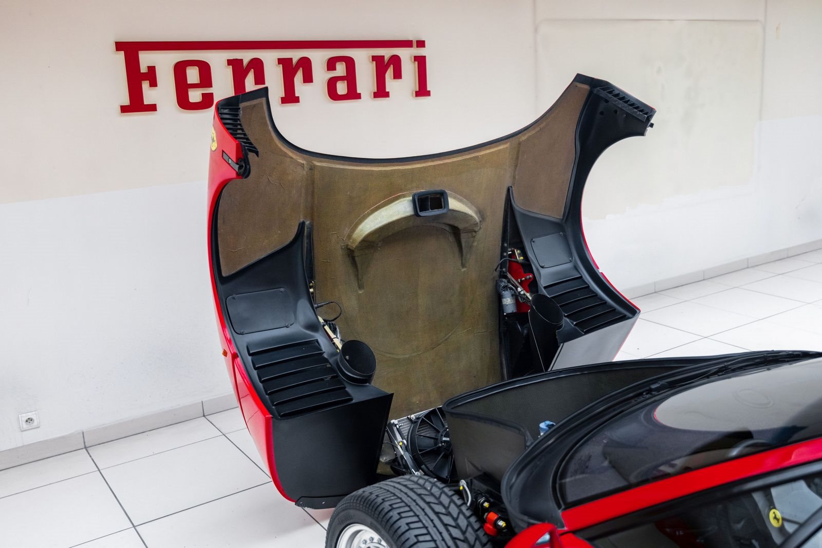 FERRARI F40, foto 82
