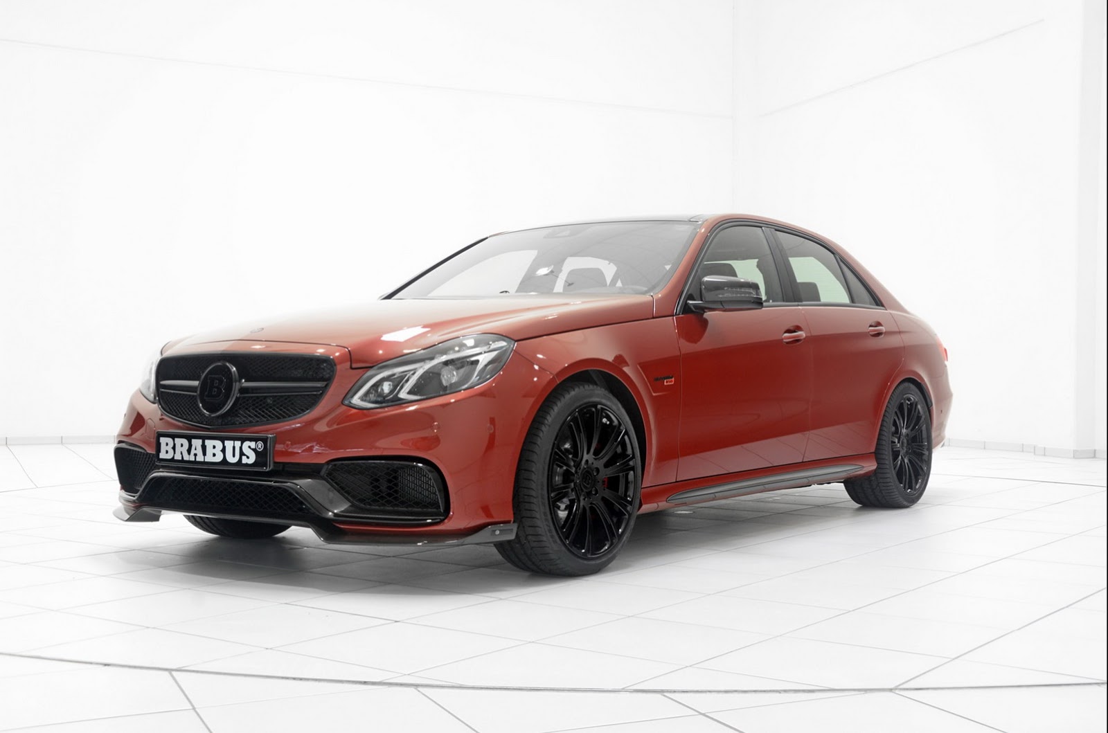 2016 - MERCEDES-AMG E 63 BRABUS 850 BITURBO, foto 1
