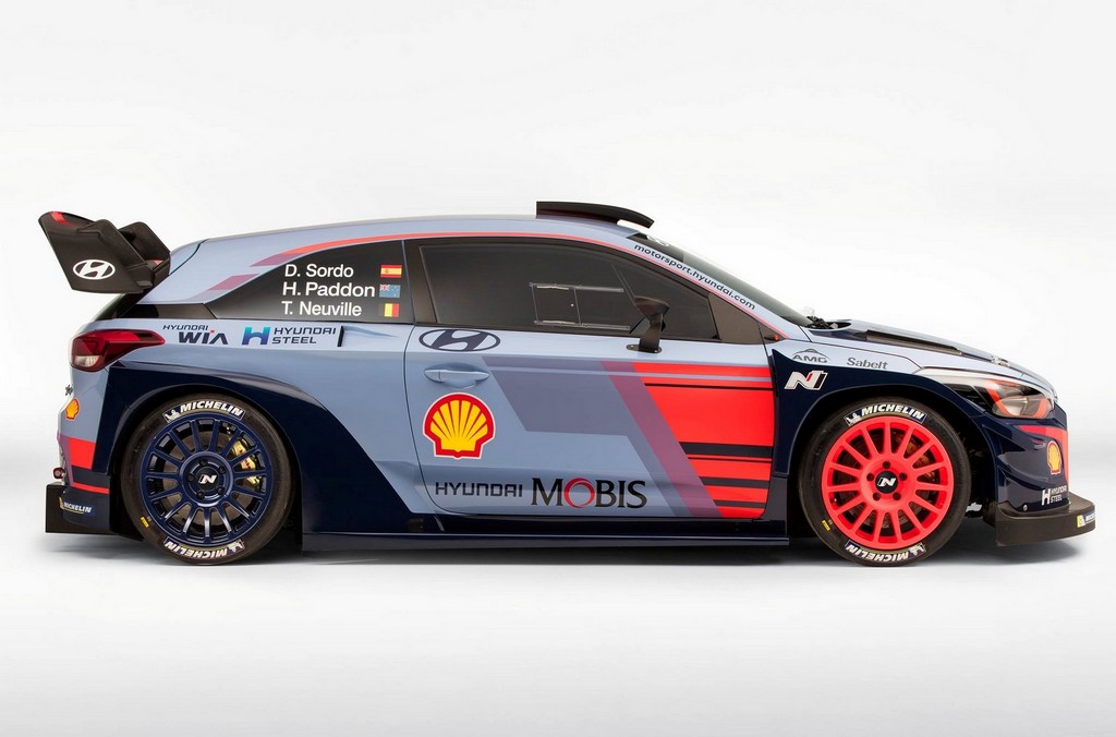 2017 - HYUNDAI i20 COUPE WRC, foto 3