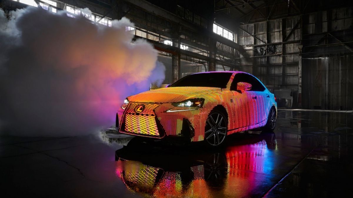 2017 - LEXUS LIT IS, foto 1