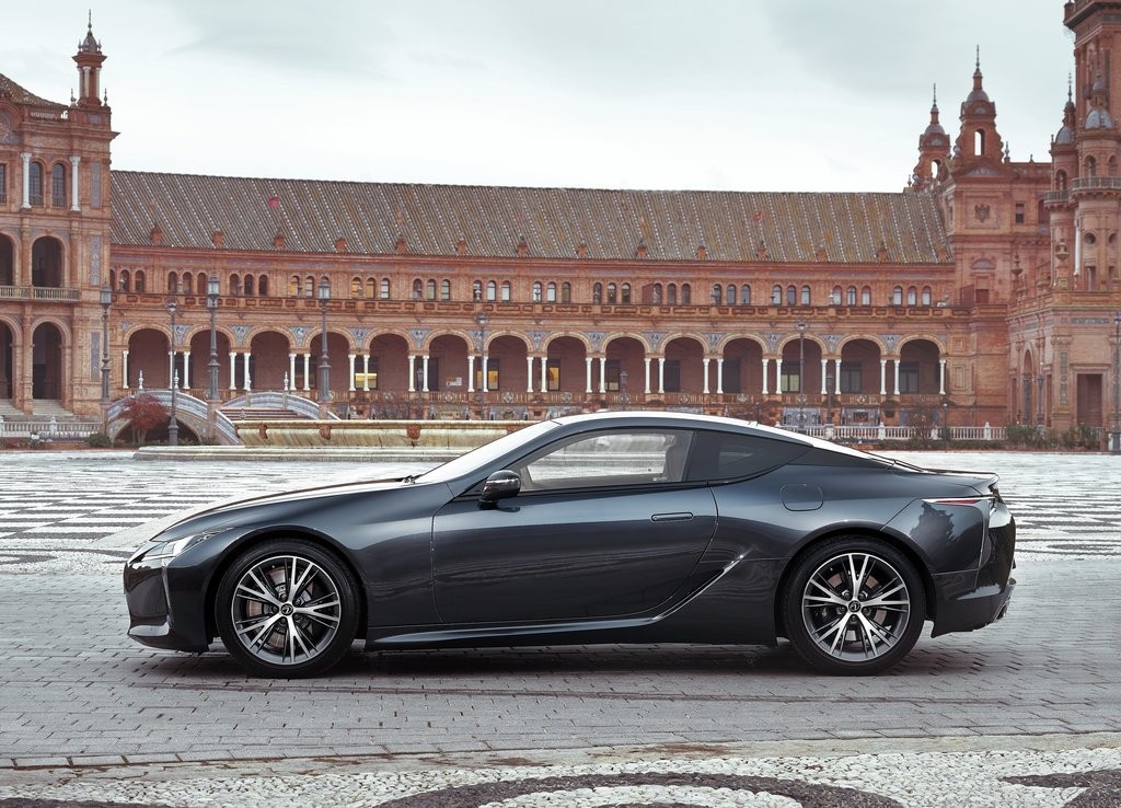 2018 - LEXUS LC 500, foto 31