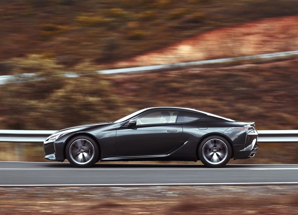 2018 - LEXUS LC 500, foto 34