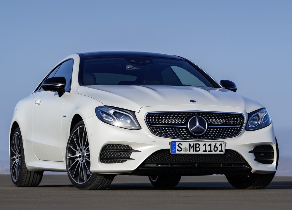MERCEDES-BENZ E COUPE, foto 2