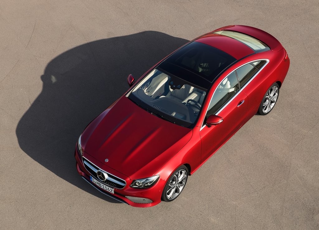 MERCEDES-BENZ E COUPE, foto 6