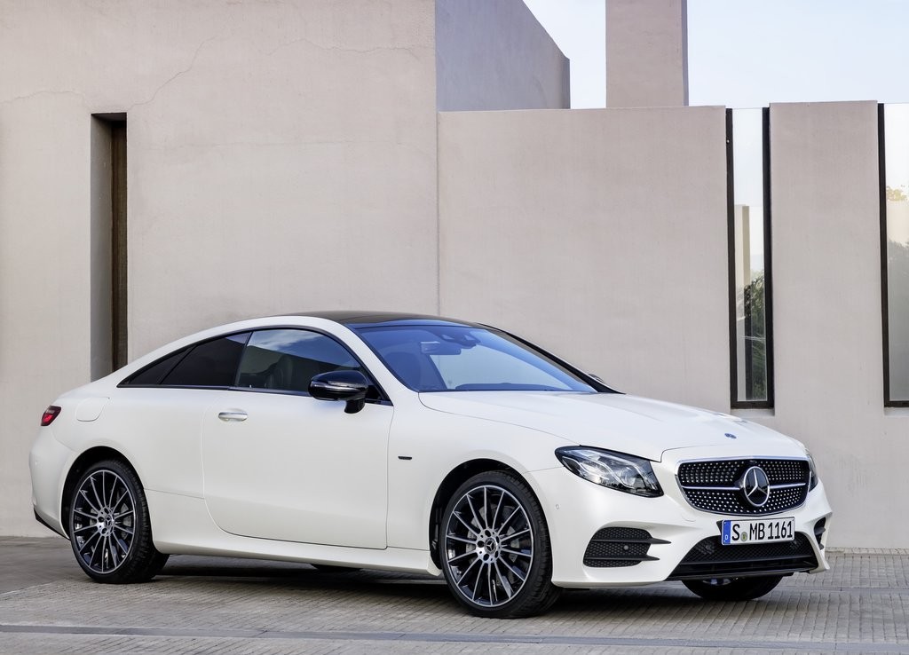 MERCEDES-BENZ E COUPE, foto 7