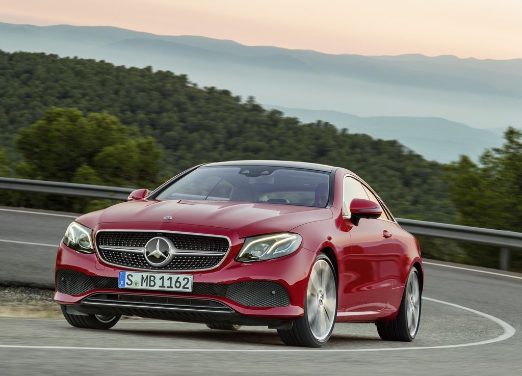 MERCEDES-BENZ E COUPE, foto 11