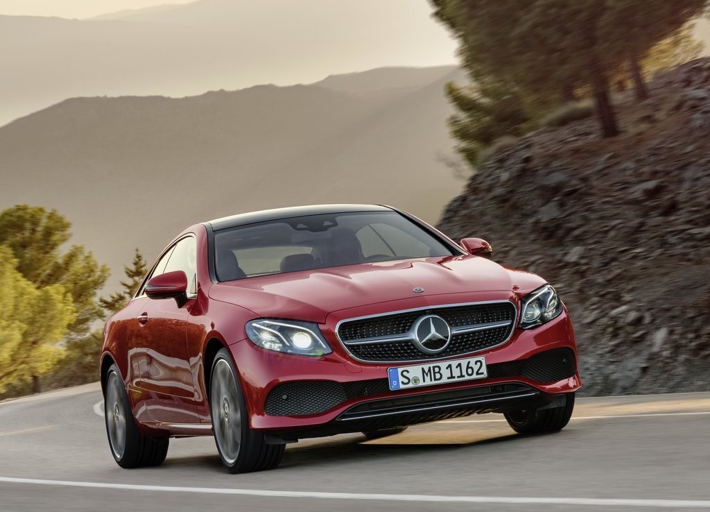 MERCEDES-BENZ E COUPE, foto 12