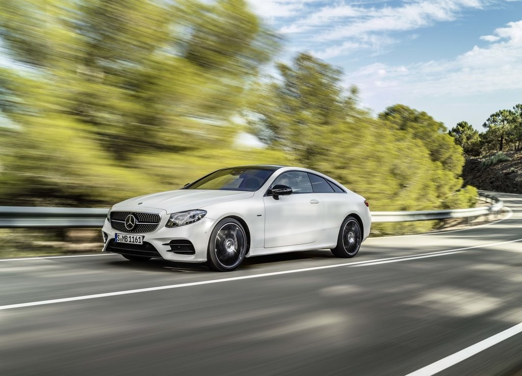 MERCEDES-BENZ E COUPE, foto 21