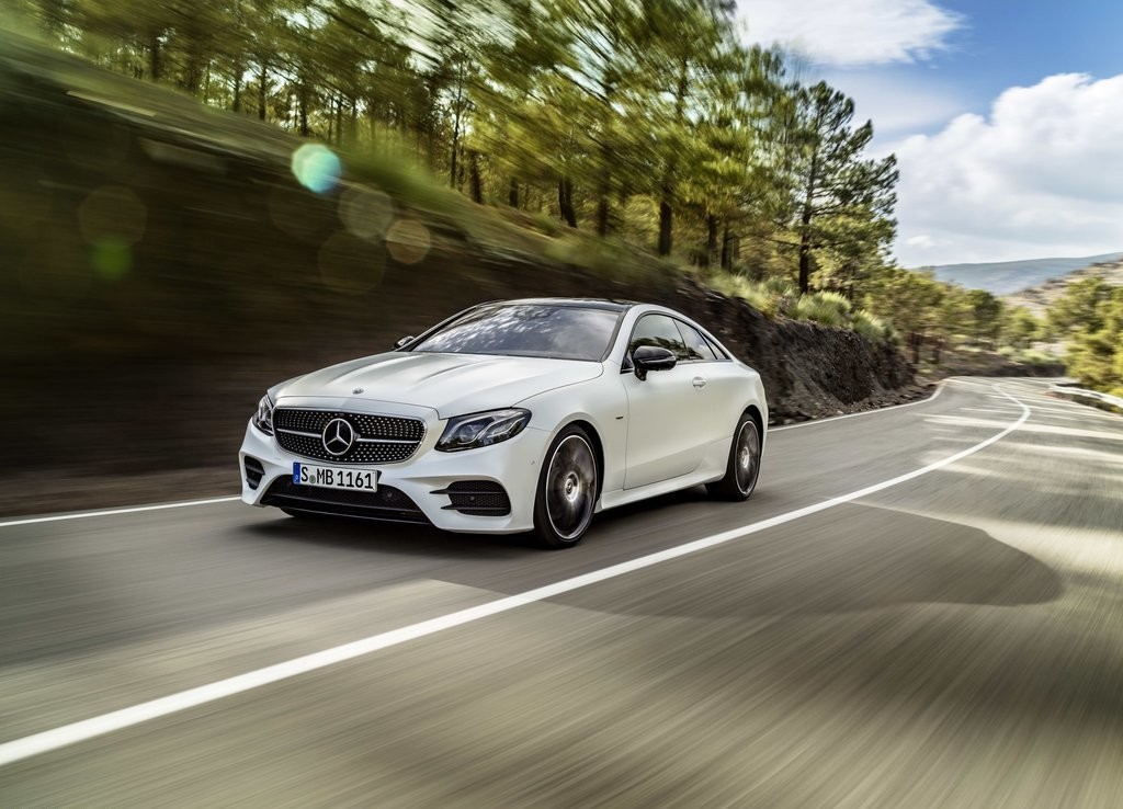 MERCEDES-BENZ E COUPE, foto 22