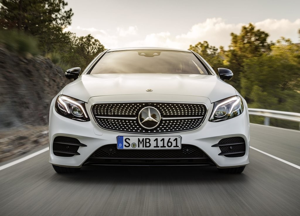 MERCEDES-BENZ E COUPE, foto 40