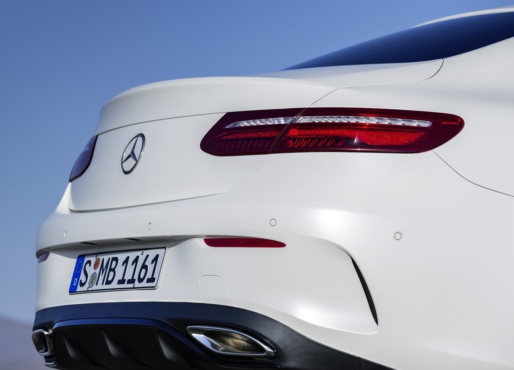 MERCEDES-BENZ E COUPE, foto 68