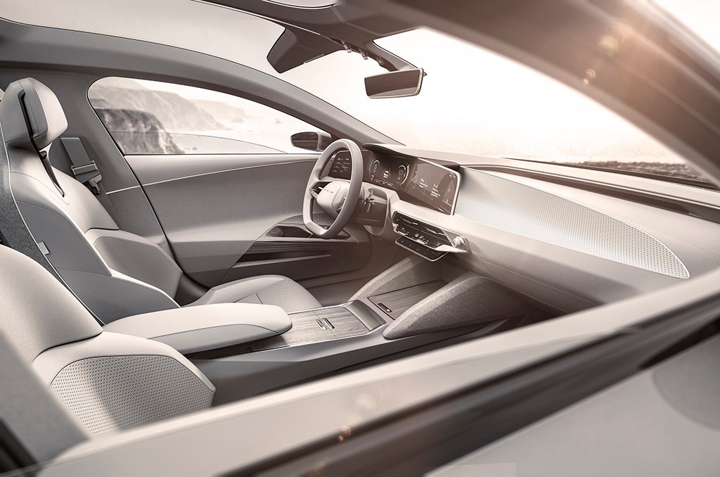 LUCID AIR, foto 25