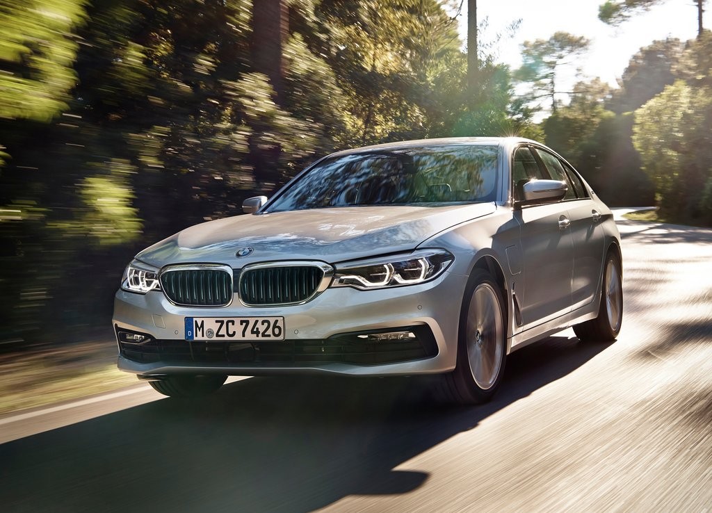 2018 - BMW 530e SEDAN iPERFORMANCE, foto 3