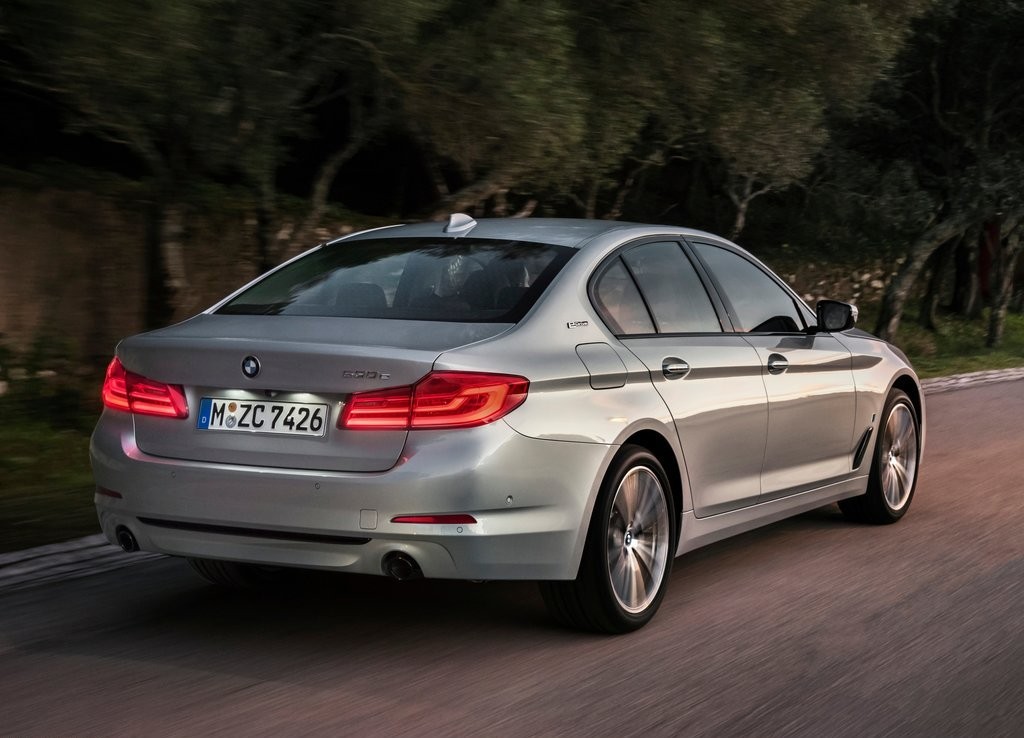 2018 - BMW 530e SEDAN iPERFORMANCE, foto 10