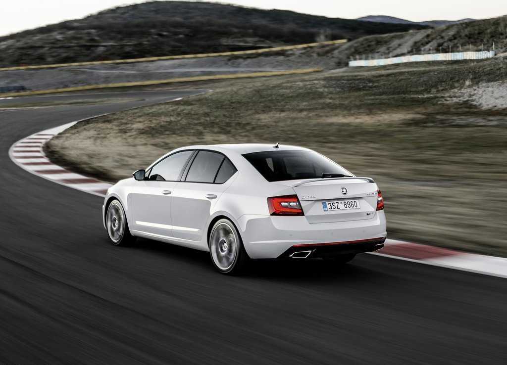 2017 - SKODA OCTAVIA RS, foto 21