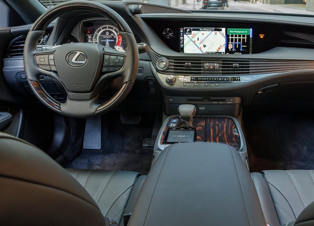 LEXUS LS 500, foto 64