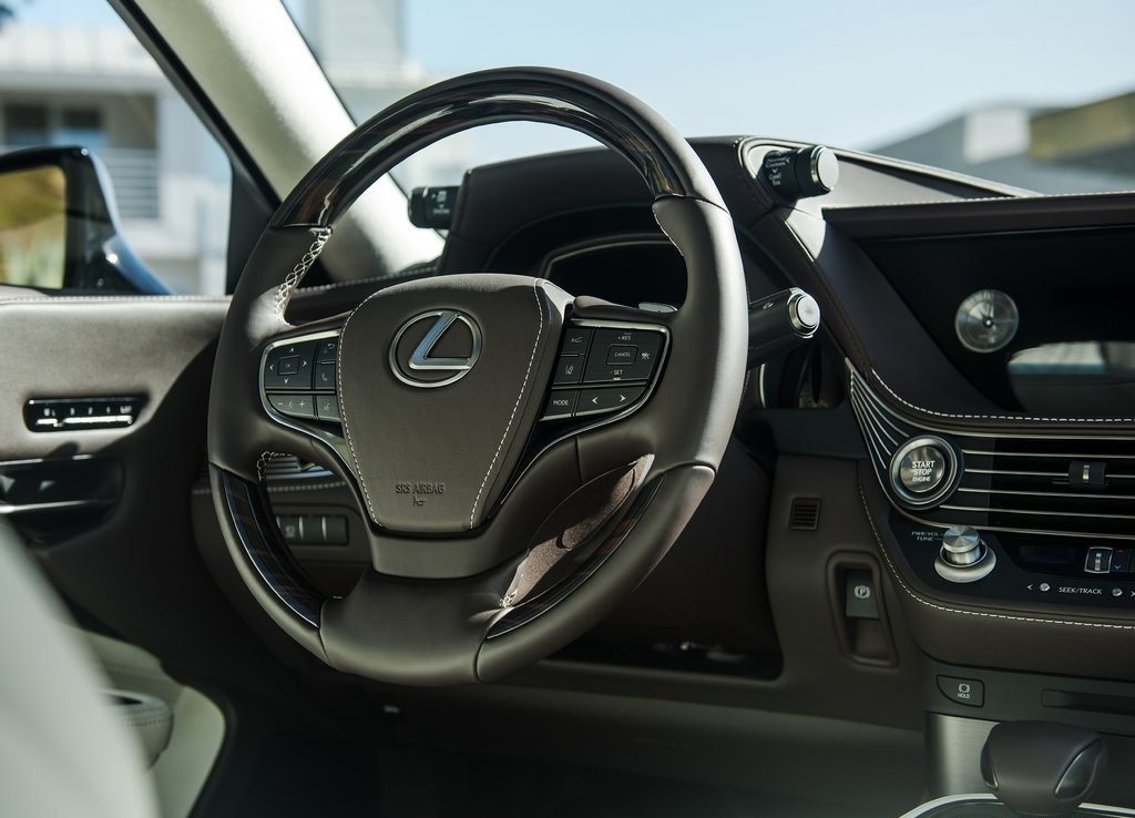 LEXUS LS 500, foto 74