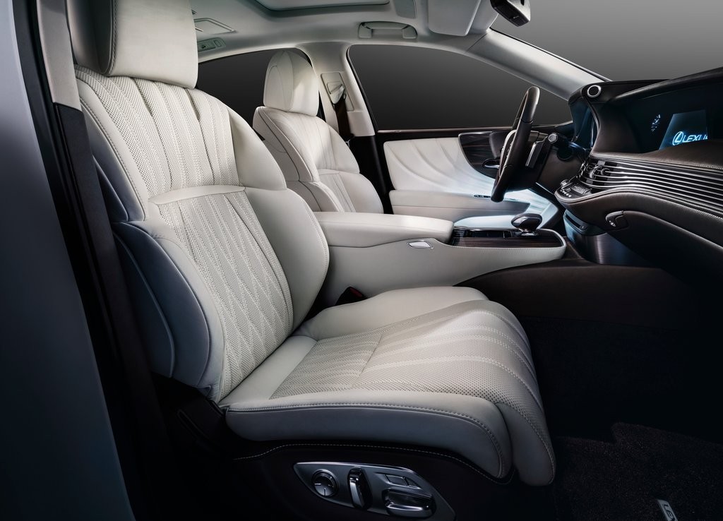 LEXUS LS 500, foto 77