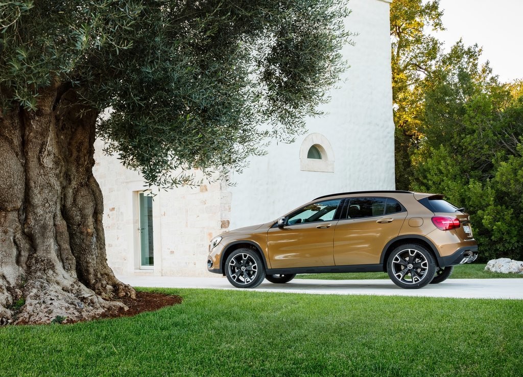2018 - MERCEDES-BENZ GLA, foto 21