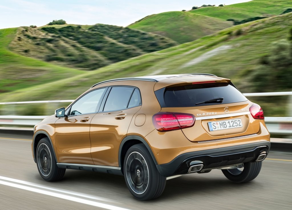 2018 - MERCEDES-BENZ GLA, foto 24