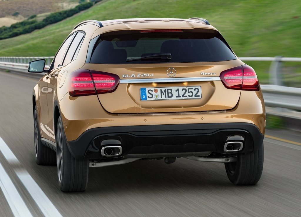 2018 - MERCEDES-BENZ GLA, foto 25