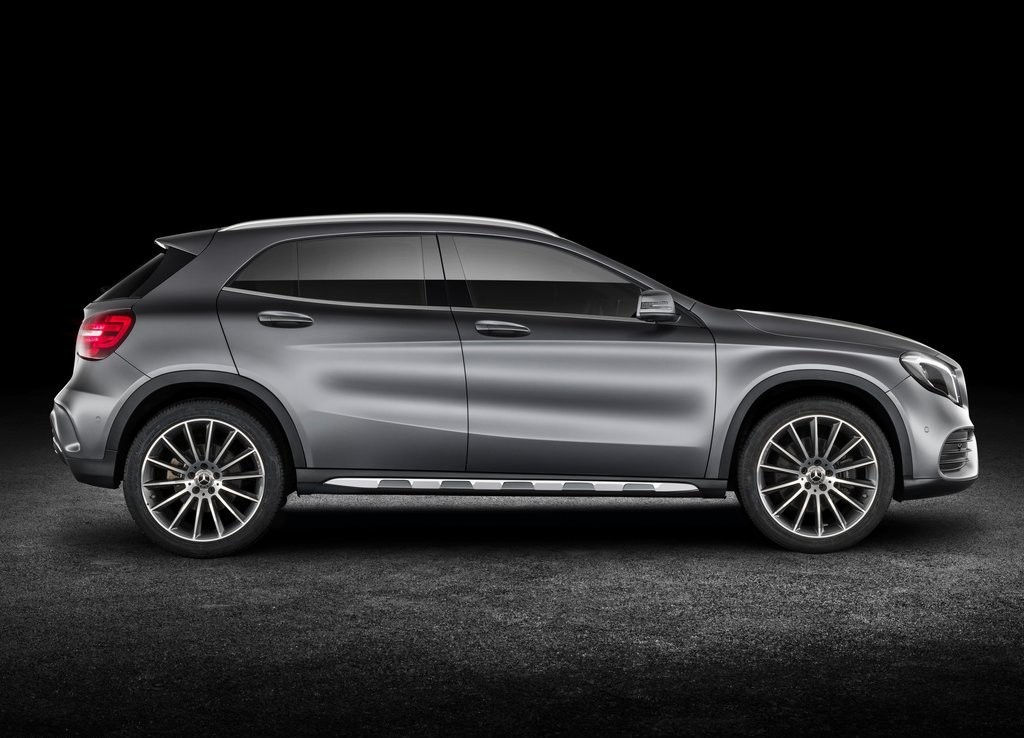 2018 - MERCEDES-BENZ GLA, foto 31