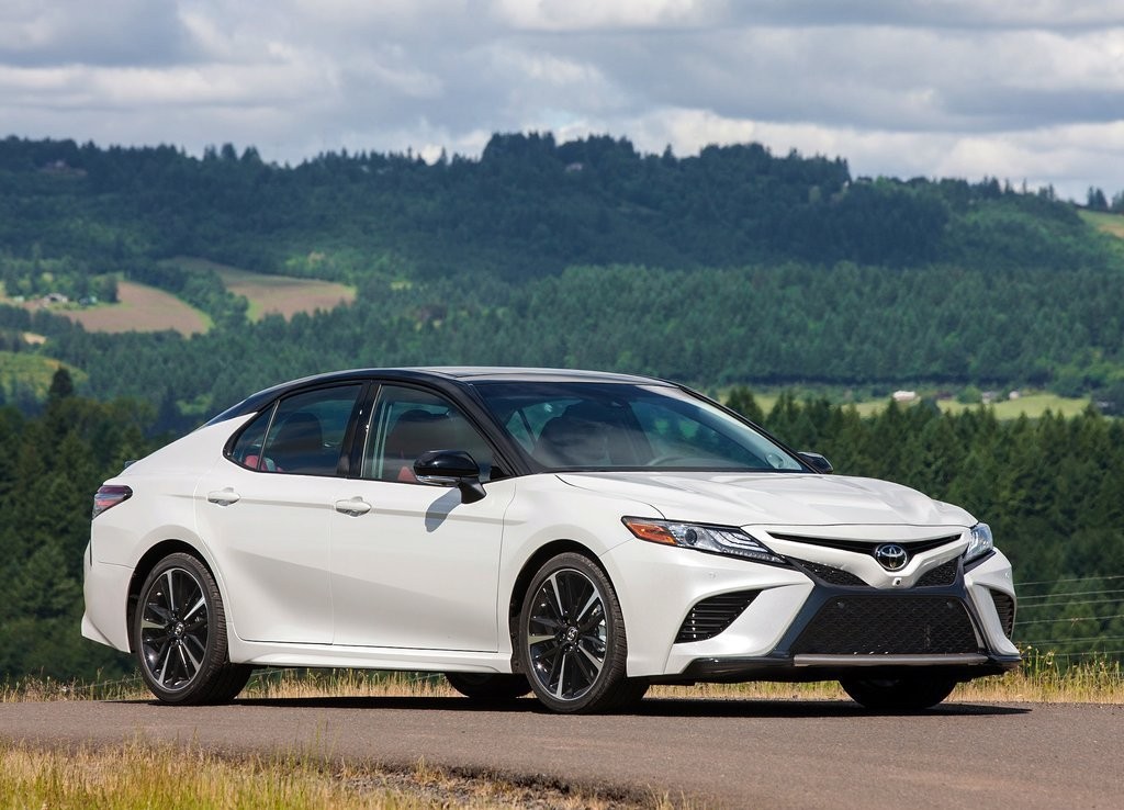 2018 - TOYOTA CAMRY, foto 11