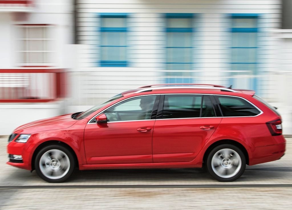 2017 - SKODA OCTAVIA COMBI, foto 19