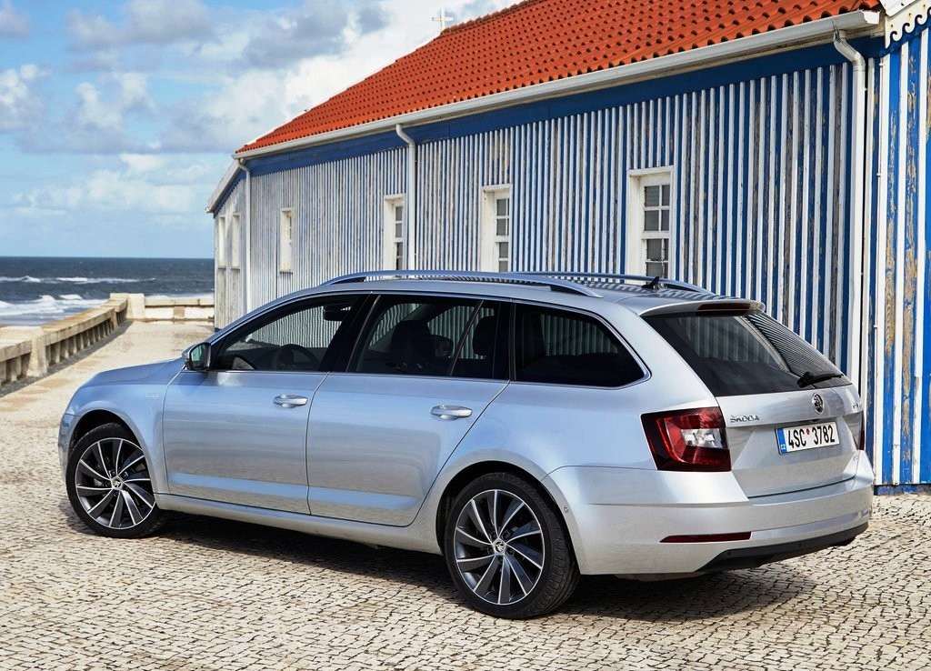2017 - SKODA OCTAVIA COMBI, foto 23