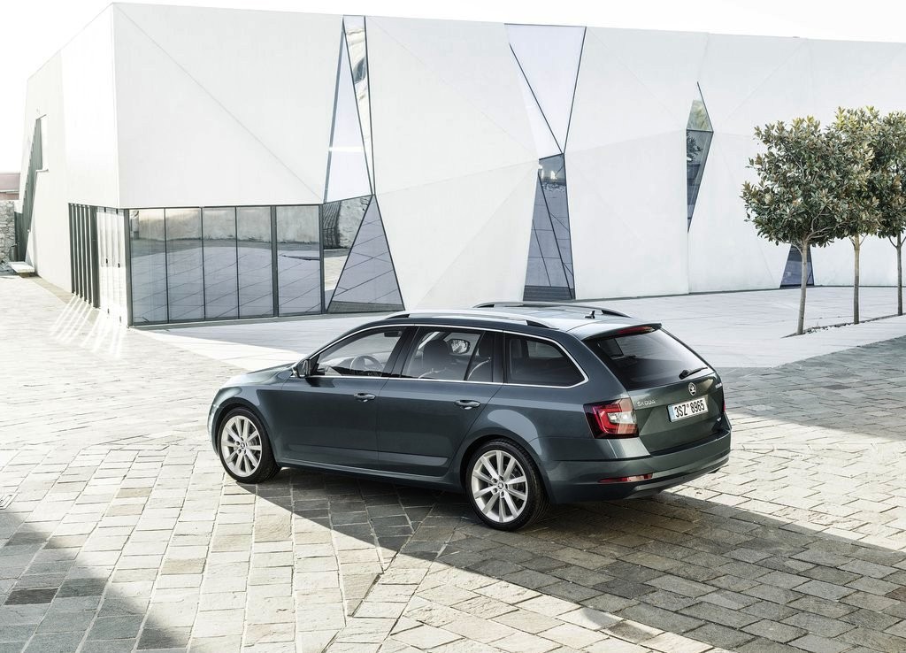 2017 - SKODA OCTAVIA COMBI, foto 24